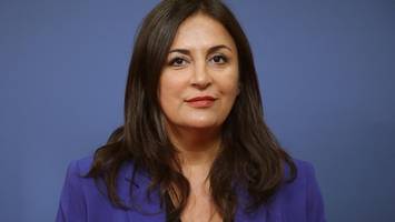 düzen tekkal über hasskommentare: „man möchte uns frauen den mund verbieten“