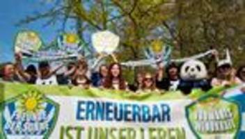klima-protest: tausende protestieren in berlin gegen energiepolitik