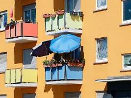 start der freiluft-saison: balkon und terrasse: was mieter dürfen - und was heikel ist