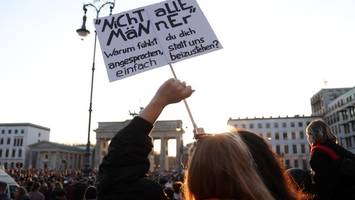 „Nicht alle Männer, aber immer ein Mann“: Warum dieser Satz so viele triggert