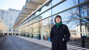 Eintauchen auf einer Insel mitten in der Stadt