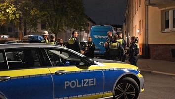 frau in harburg erstochen? fake-anruf löst großeinsatz der polizei aus