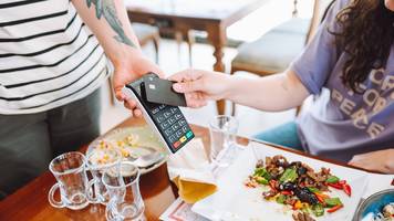 Lokal bittet um kein Trinkgeld: Uns wurde erklärt, dass sonst Steuern anfallen