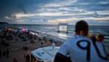 Sportübertragungen: Kaum Public-Viewing-Events zur Fußball-WM in MV geplant