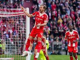 Rückstand binnen Minuten gedreht: FC Bayern krönt sich mit Torfestival zum deutschen Meister