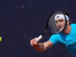 Tennisstar angesäuert: Zverev geht in Schlaggewitter unter und grübelt, was er tun soll