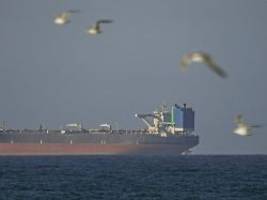 Eskalation im Nahen Osten: Ölpreis steigt kräftig - Börsen droht neue Talfahrt