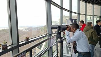 „Beliebtes Selfie-Motiv“: Warum die Grenze zu Nordkorea heute Touristen anzieht