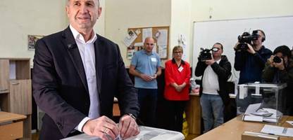 Wahl in Bulgarien: Ex-Präsident Rumen Radew führt nach Prognosen deutlich