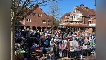 Flohmarkt mit 700 Ständen: Hier wird ein ganzer Ort zum Stöberparadies