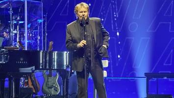 Letztes Konzert von Howard Carpendale in der Barclays Arena: Ja, dann geh doch!