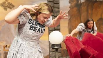 „sleeping beauties“: für den prinzen muss man sich die beine blutig rasieren