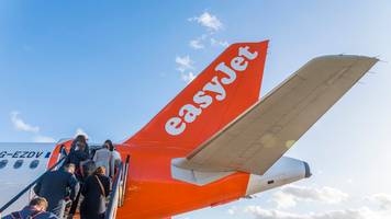 flieger zu schwer zum fliegen! fünf passagiere müssen raus