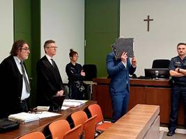 Prozess in München: Erfolgreicher Headhunter soll im Koksrausch gehbehinderte Senioren krankenhausreif geschlagen haben