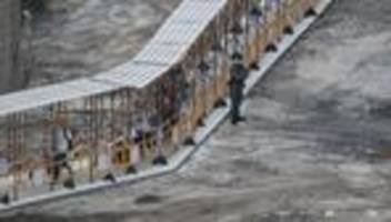 Hochhausbrand in Hongkong: Bewohner dürfen zeitweise Wohnungen betreten