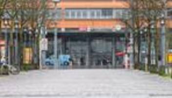 Verbot ab Mai: Bahn verbannt Alkohol am Hauptbahnhof Saarbrücken