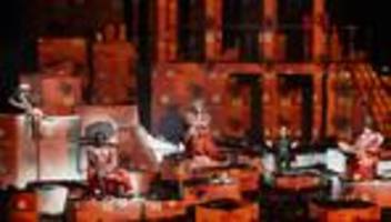 »burn, baby, burn!« in hannover: auf, zur fröhlichen vernichtung