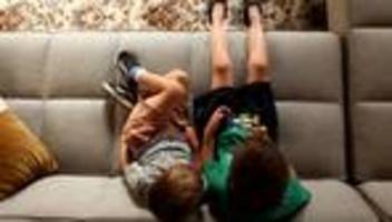 kinder- und jugendschutz in der diigtalen welt: wie steht es um digitalen kinderschutz und medienbildung?