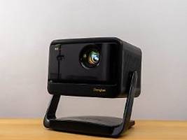 dangbei dbox02 pro ausprobiert: dieser 4k-beamer bietet viel für wenig geld