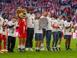 deutsche fans schwer verstört: der fc bayern surft auf irritierender welle der leidenschaft