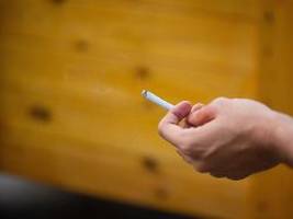 erblindung droht: fachärzte: rauchen schadet den augen