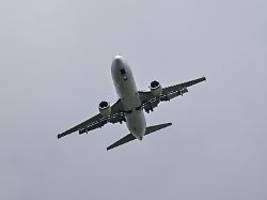 Fliegen wohl jahrelang teurer: Auch Deutschland droht ein Kerosinmangel 