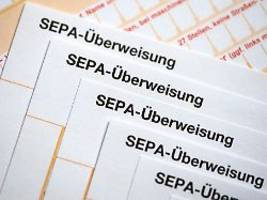 stiftung warentest warnt: papierüberweisungen: banken versäumen wichtige Überprüfung