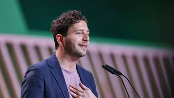 grünen-chef felix banaszak: „heterosexuelle beziehung für frauen statistisch nachteilig“