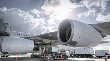 Triage-Drohung und steigende Flugpreise: Das sind Ihre Rechte