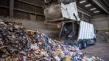 Abfall: Mehr Anträge für grenzüberschreitende Mülltransporte