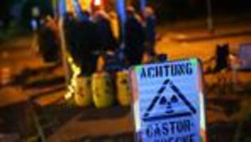 Atommüll-Transport: Zweiter Castor-Transport in Jülich losgefahren