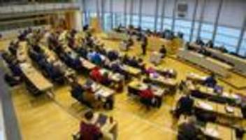 Parlament: Sachsen-Anhalt plant Normenkontrollrat gegen Bürokratie