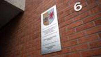 Versuchter Totschlag?: Tatverdächtige nach Brand in Rehna in Untersuchungshaft