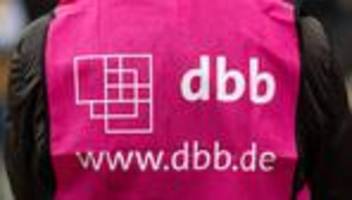 Öffentlicher dienst: nrw überträgt tarifergebnis auf beamte und richter