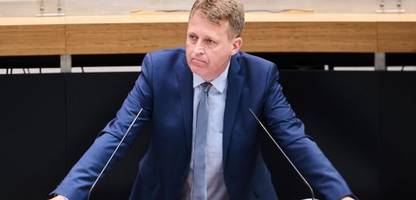 berliner senat entlässt staatssekretär in fördermittel-affäre