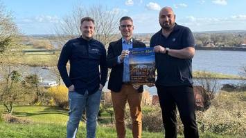 lauenburg im partyfieber: hier tanzt sogar der bürgermeister in den mai