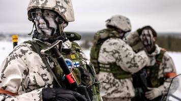 geheime militärübung in finnland: reservisten rücken aus – bürger sollen nichts posten