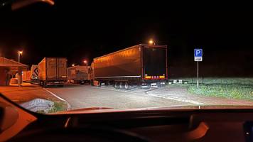 autofahrer sehen es jede nacht – lkw-drama wird nicht besser