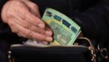 Drohende Rentenlücke: Junge setzen bei Altersvorsorge auf den Staat