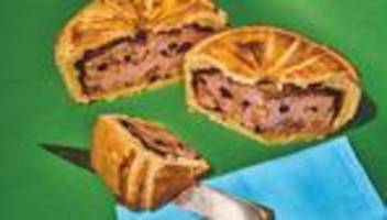 kalbspastete im teigmantel: kalbspastete im teigmantel