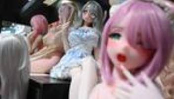 Kinderpornografie: Polizei findet Kinder-Sexpuppen bei Wohnungsdurchsuchungen