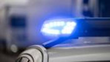 Kriminalität: Jugendliche bedrohen Zugbegleiterin