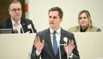 Übergriffe im Netz: Minister zu digitaler Gewalt: »Männer können lauter werden«