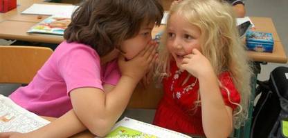 Plädoyer fürs Petzen: Kinder lieben die Wahrheit – sind sie ein Vorbild für uns alle?