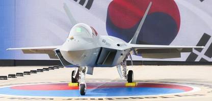 Südkorea: Kampfjet-Pilot kollidiert bei Filmmanöver mit Kollegenmaschine