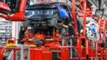 Autoindustrie: Tesla will 1.000 Beschäftigte in Grünheide neu einstellen