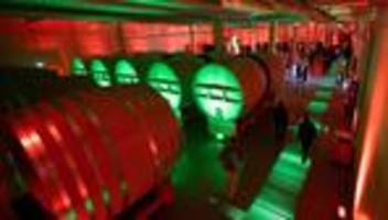 Erweiterung: Jägermeister eröffnet neues Fasslager in Kamenz