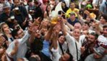 Tag des Bieres: Bierland Bayern - 255.000 Menschen sind alkoholabhängig