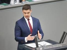 AfD und Linke betroffen : Bundestag entzieht zwei Abgeordneten die Immunität