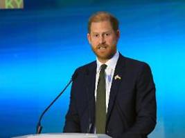 bei Überraschungsbesuch in kiew: prinz harry appelliert an putin: jetzt diesen krieg beenden